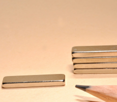 Rectangular Block Magnet Neodymium N52 20X4X2