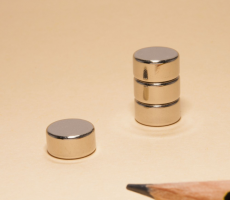 Disc Round NdFeB Neodymium Magnets N35 D8x4
