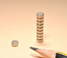 Round Magnet Neodymium N35 D4x2