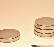 Neodymium Rare Earth Strong Disc Magnets N35 D18x3