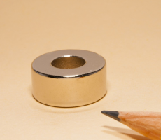 Sintered NdFeB Ring Magnet N52 OD18xID8x8