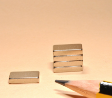 Powerful Block Magnets N35 10X5X1