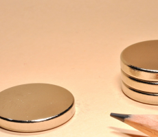 Cylindrical  Magnet Neodymium N35 D20x3